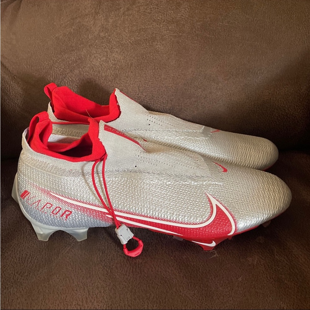 Nike Vapor Elite Cleats